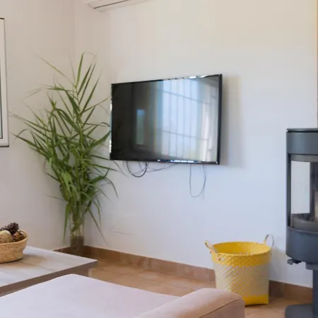 Son Serra Country For 4 Near بيت للعطل *
